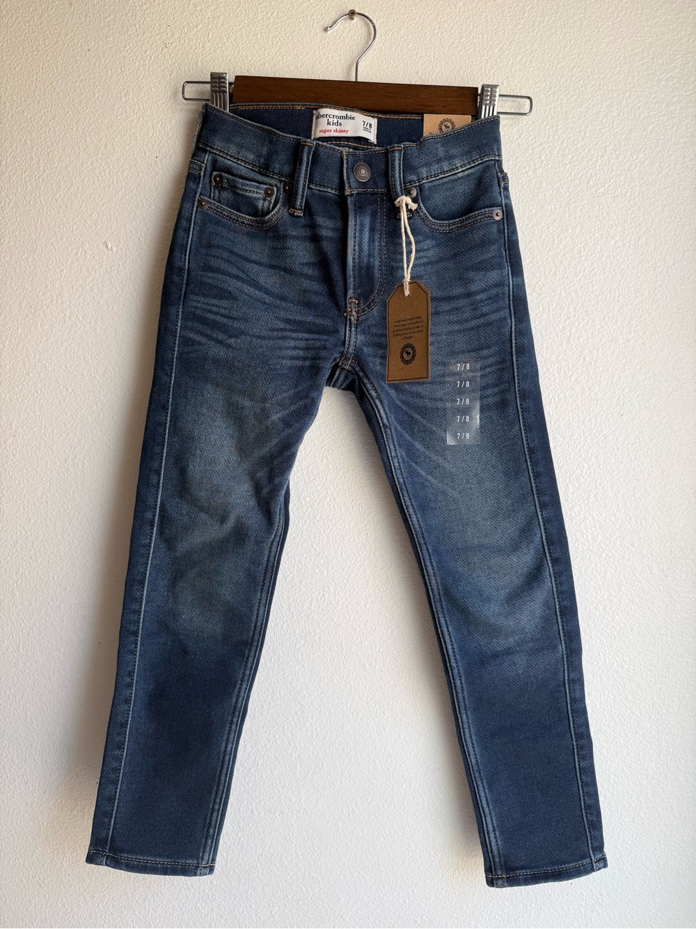 abercrombie kids navy blue skinny jeans - boys